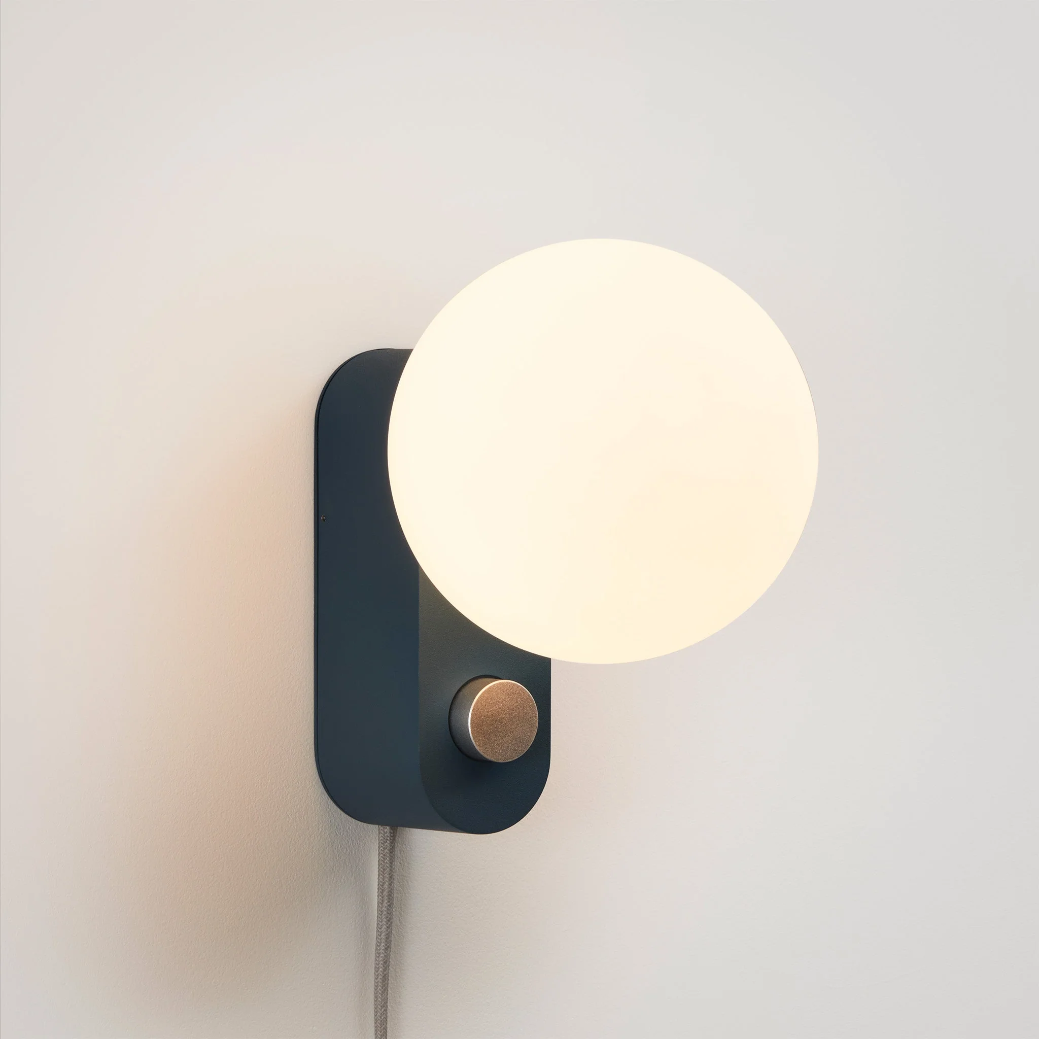 Alumina Lamp in Sapphire - Set of 2 - Image 6
