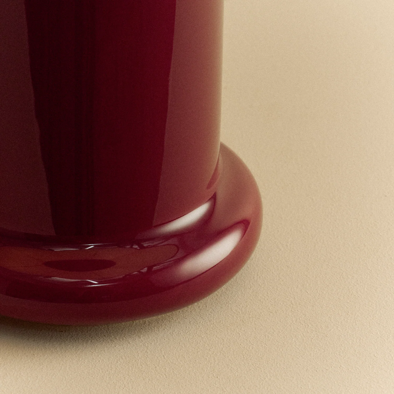 Heath Table Lamp in Port Red - Image 11