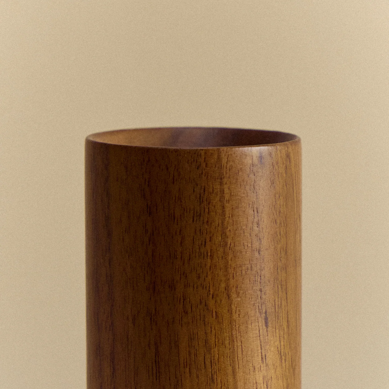 Knuckle Table Lamp in Walnut + Enno - Image 7