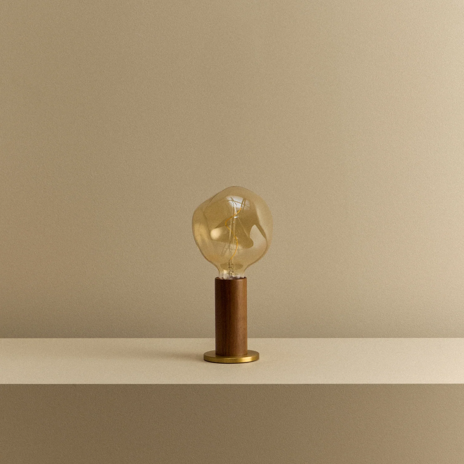 Knuckle Table Lamp in Walnut + Voronoi I - Image 11