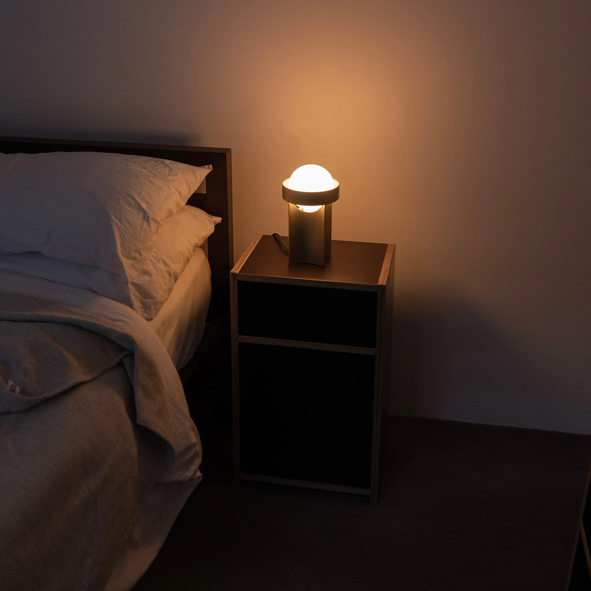 Loop Table Lamp in Dark Grey + Sphere III - Image 6