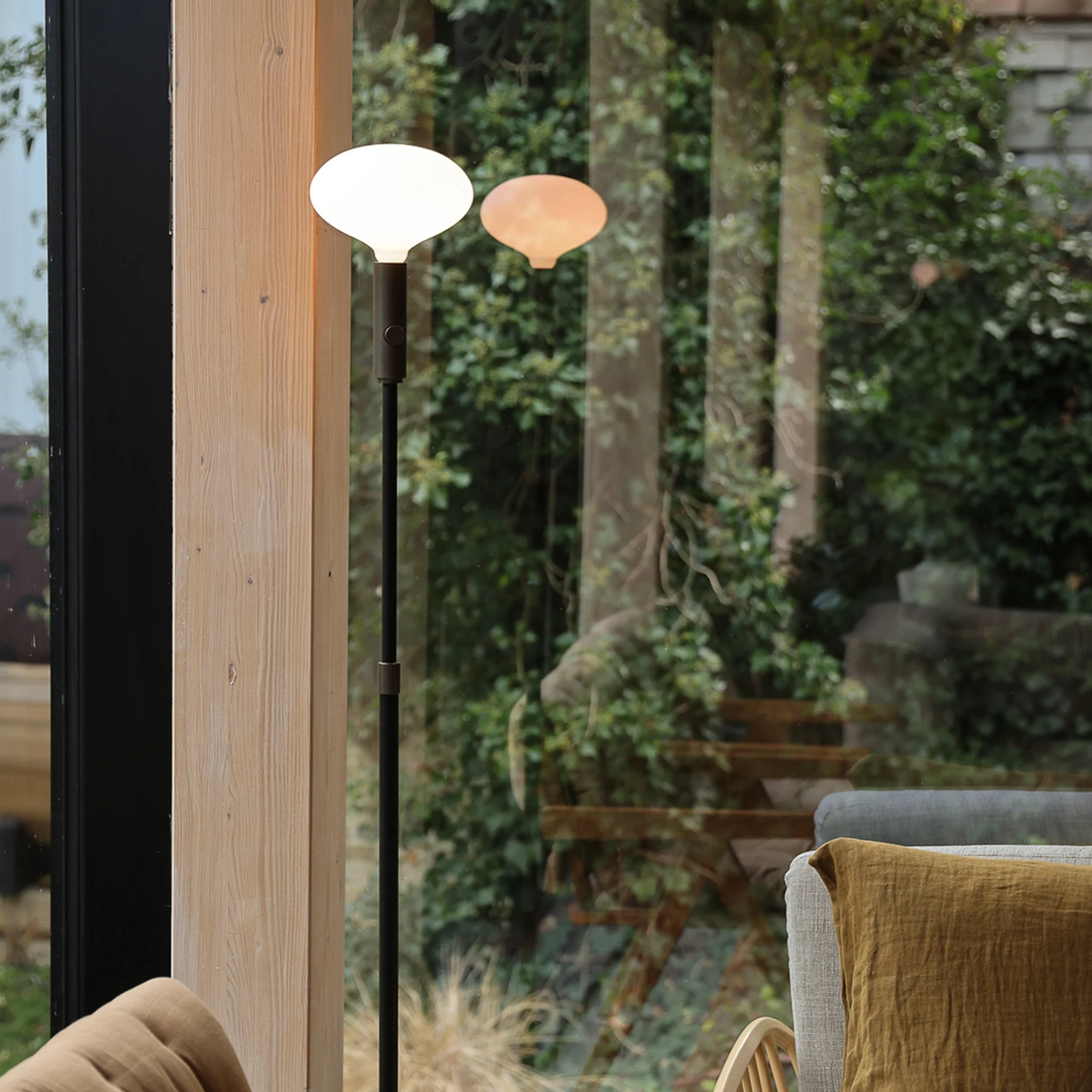 Poise Adjustable Floor Lamp in Graphite + Oval II - Image 3