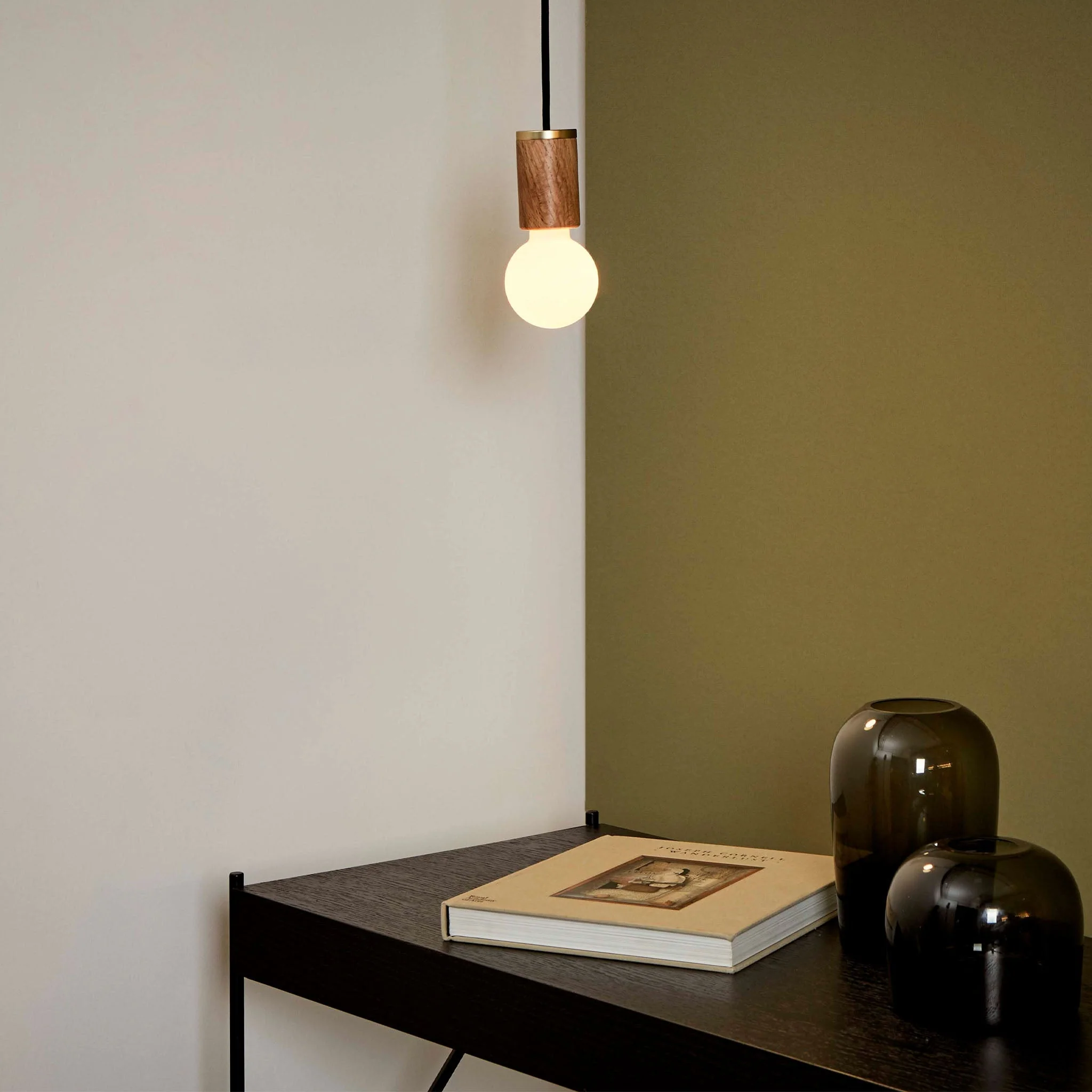 Sphere II E27 Dim-to-Warm LED Bulb - Image 4