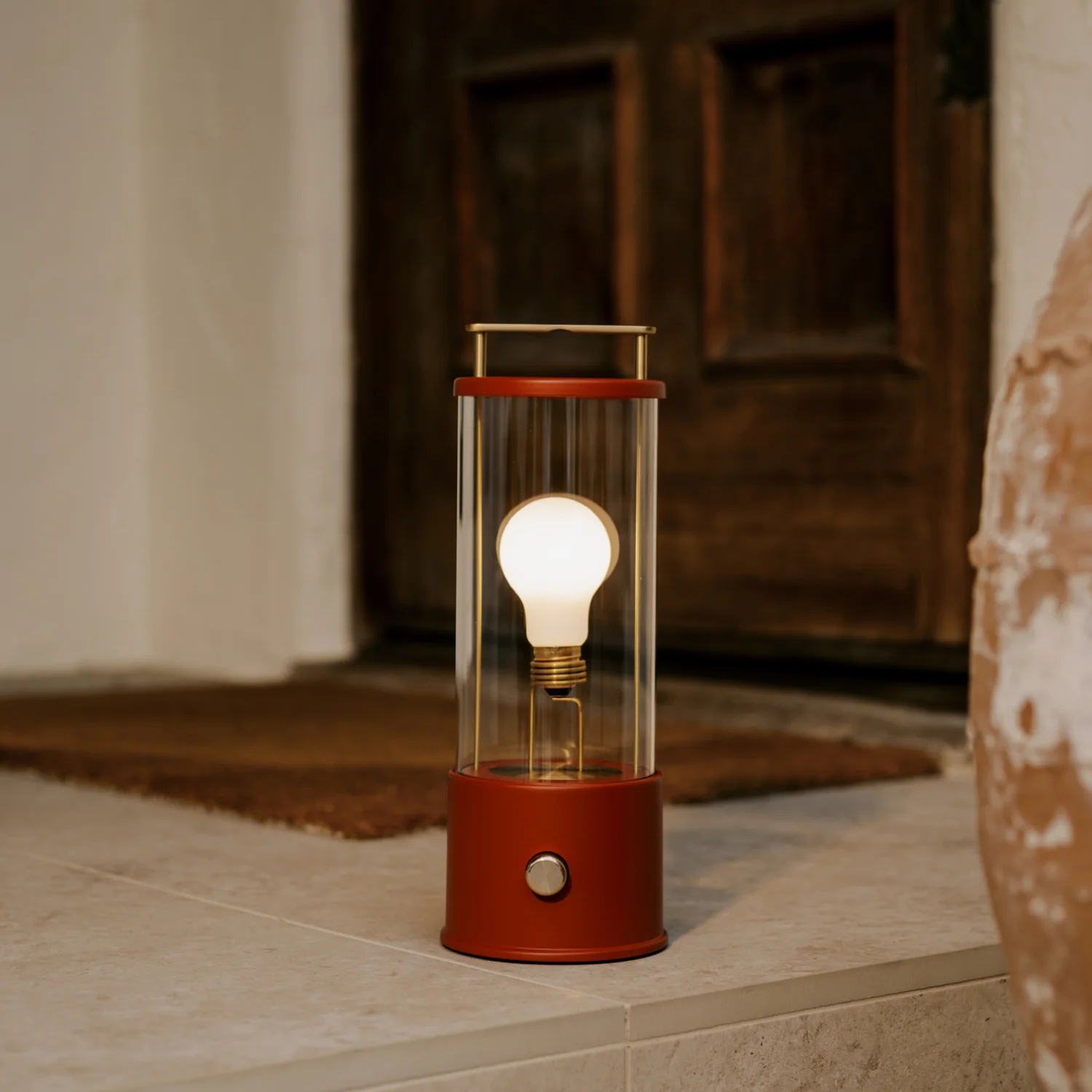 The Muse 2.0 Portable Lamp in Pomona Red - Image 5