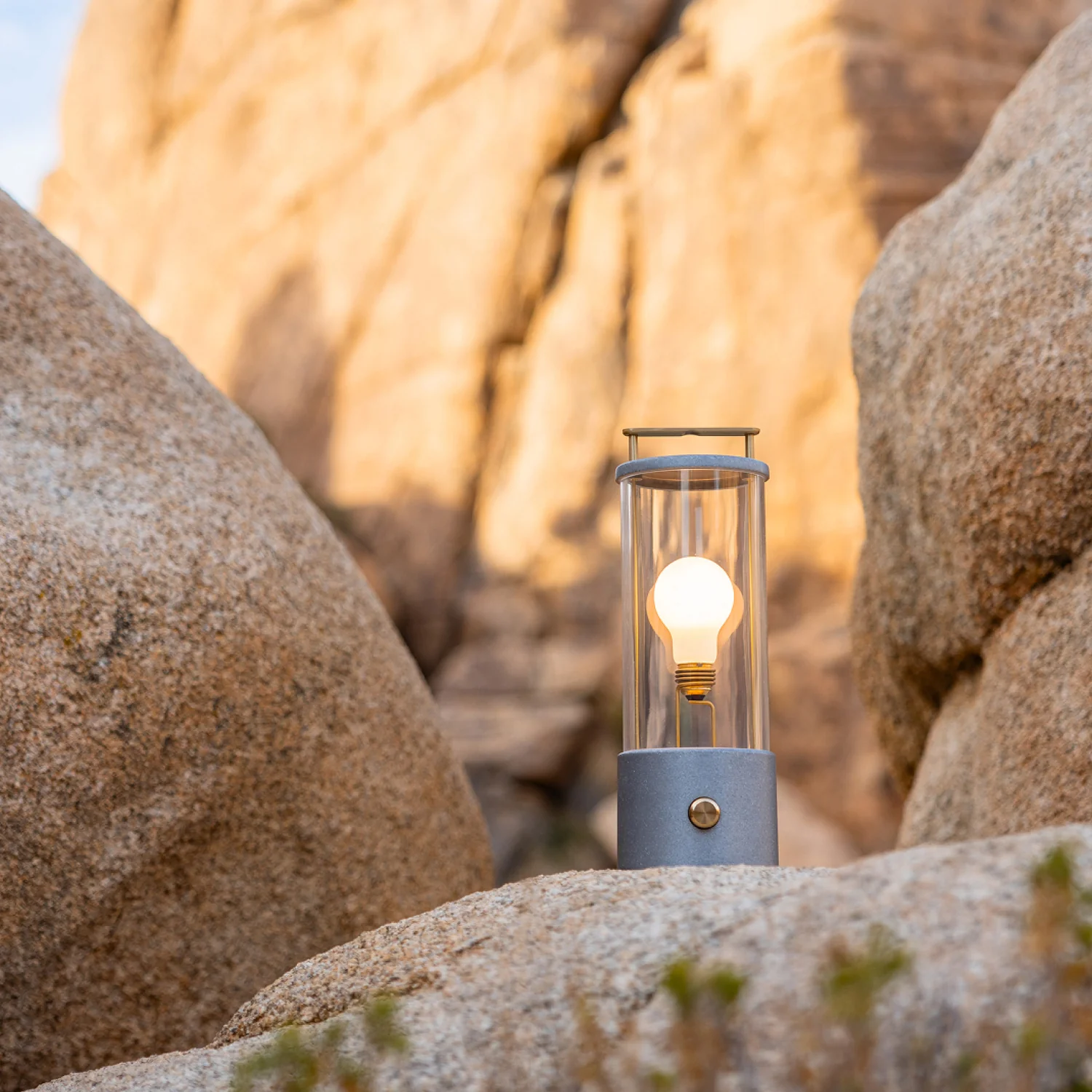 The Rugged Muse 2.0 Portable Lamp - Image 6